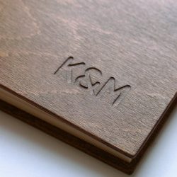 Dřevěné album KaM
